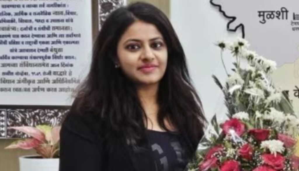 IAS Officer Puja Khedkar