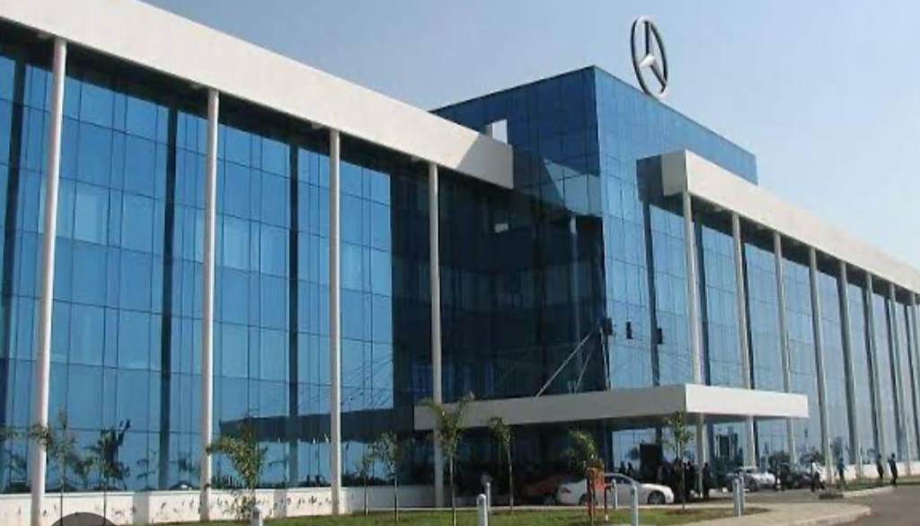 Mercedes Benz Pune