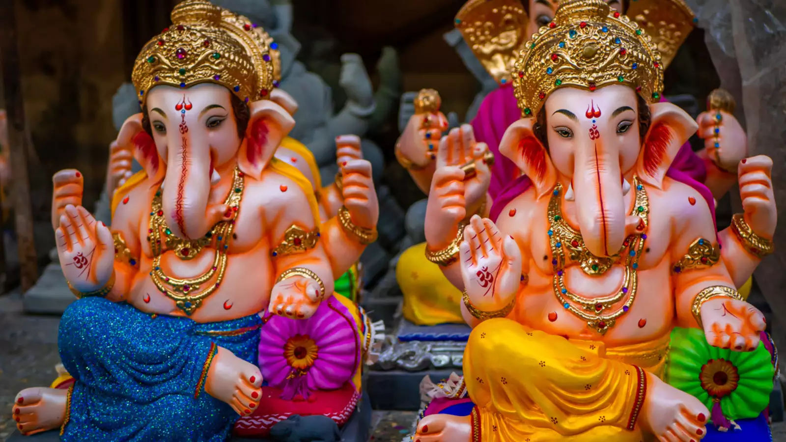 4 tips to consider before buying ganesha idol know difference between clay and pop ganesh murti 113103545 1