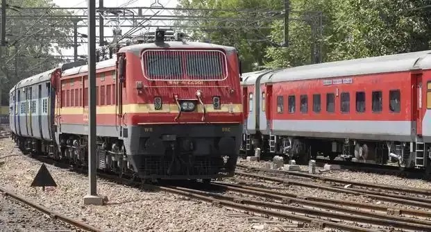 Central Railway To Run Nagpur Pune Nagpur Superfast Summer AC Special Train