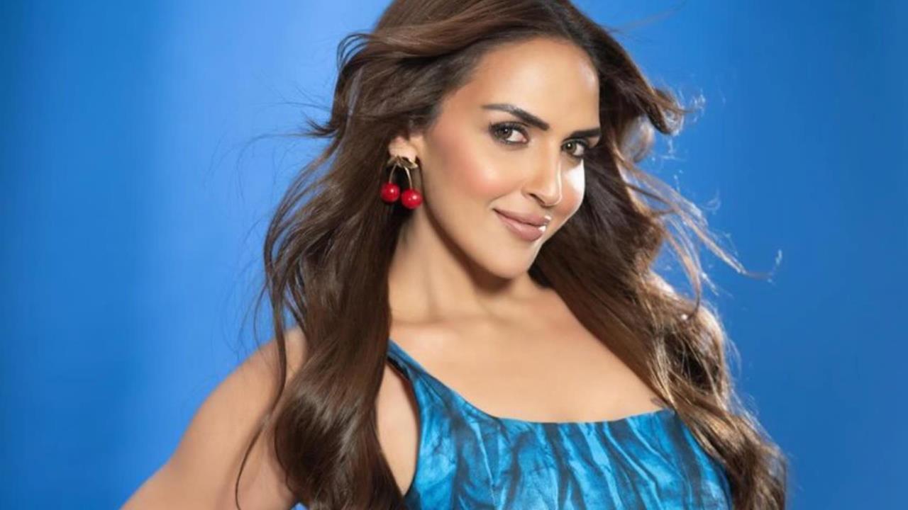 Esha Deol recalls slapping a man for touching her inappropriately during premiere of Dus film in Pune