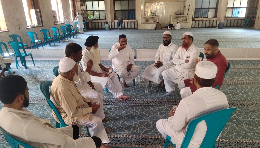 Non Muslim visit Kausar Bagh masjid in Kondhwa Pune