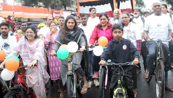 Pune On Pedals City Celebrates PM Modis Birthday With Massive Cycle Rally