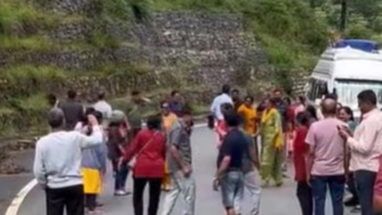 Video of Gujaratis performing Garba stuck during landslide in Uttarakhand goes viral. See video here.webp