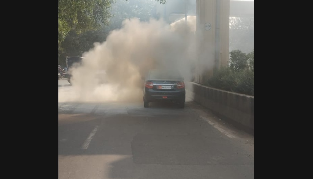 Car Catches Fire Near Sangam Bridge